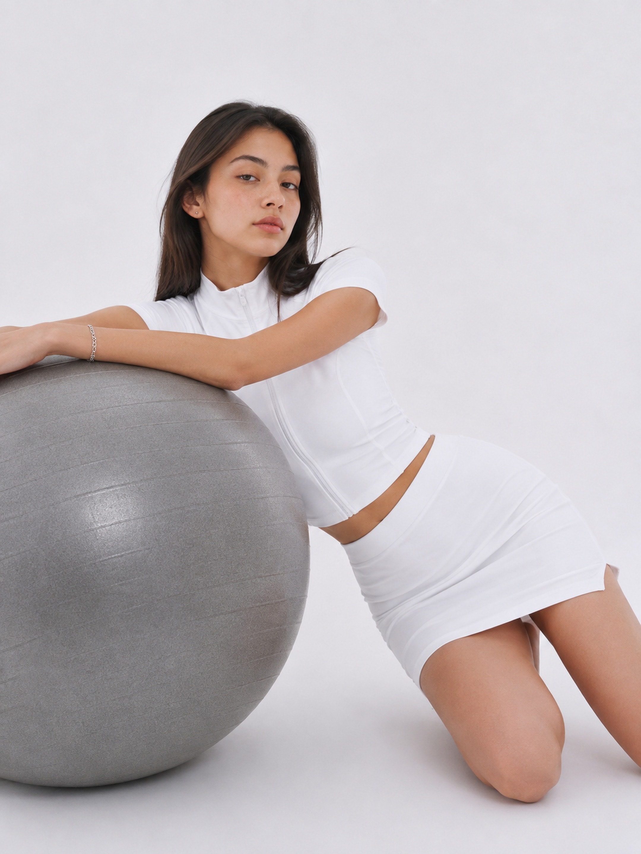 AIR ZIP-UP WHITE — AÉRIA 집업 상품 사진